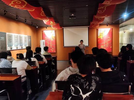 说明: 8c1ddd8c39e92c05a007d4242234446