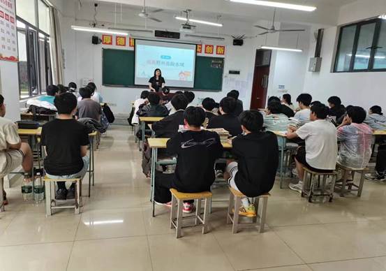 说明: 3cd28d1c8235f3f6b58660f382ef197