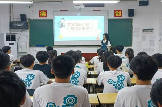 说明: 2f6c7d4065217ebc4317ce66f5803c2