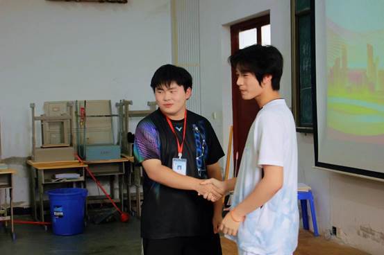 说明: 7a716c71ebf19e0eb6ea6d5a4201825